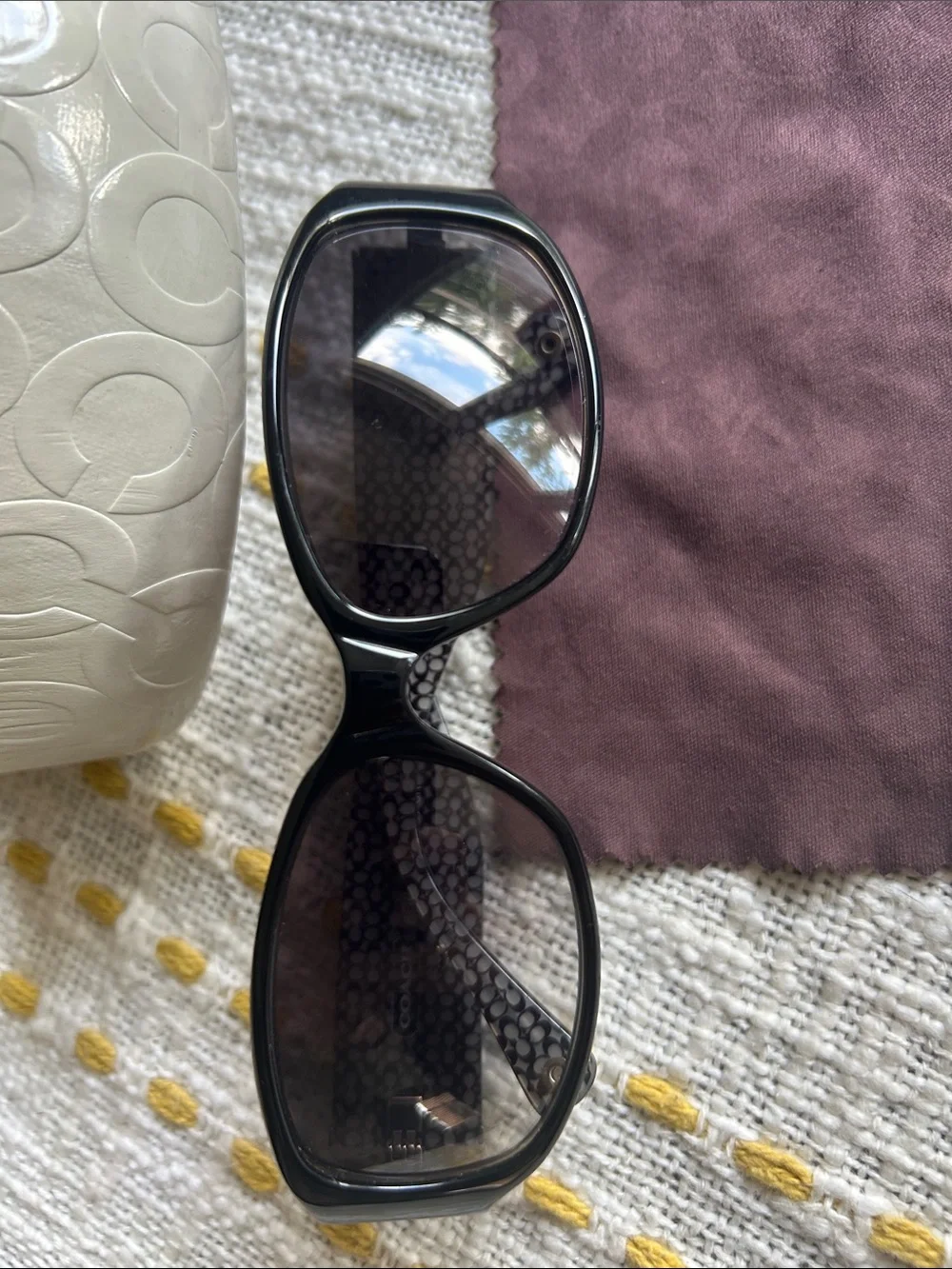 Vintage COACH Women’s Keri Black Sunglasses with Coach Hard Case
